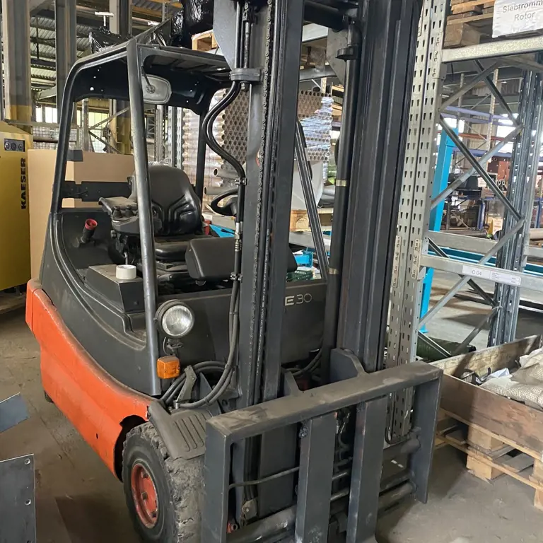 Electric forklift truck Linde E30-2