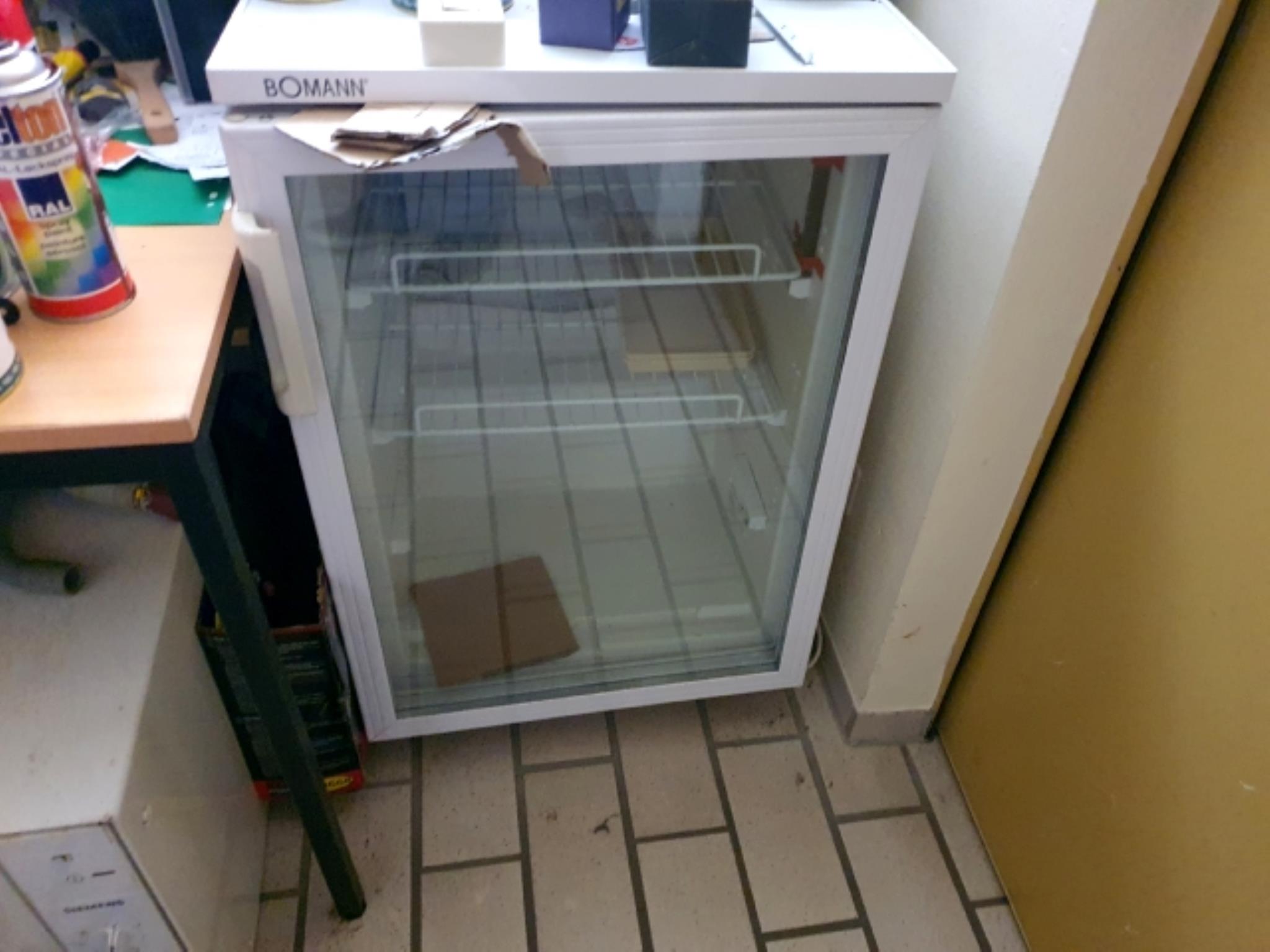 1 item Household effects-3