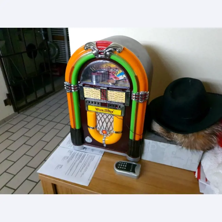 1 item Household effects-4