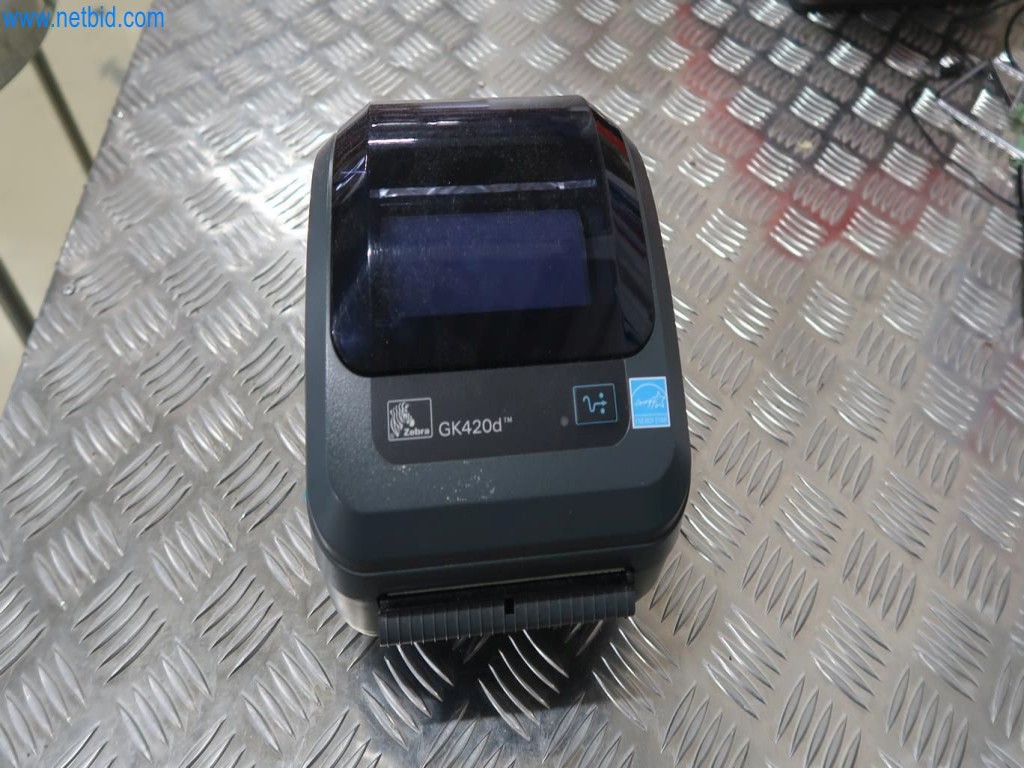 Sistemas de pesaje, llenado y envasado, maquinaria y equipos operativos y de oficina en buen estado.-1