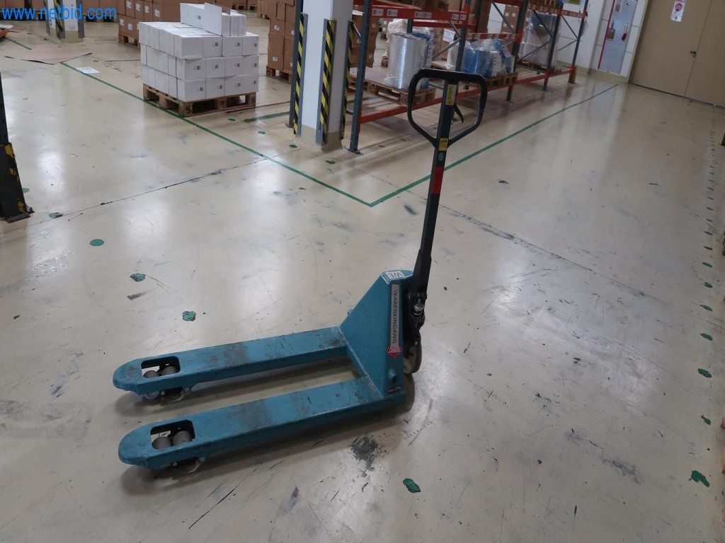 Sistemas de pesaje, llenado y envasado, maquinaria y equipos operativos y de oficina en buen estado.-2