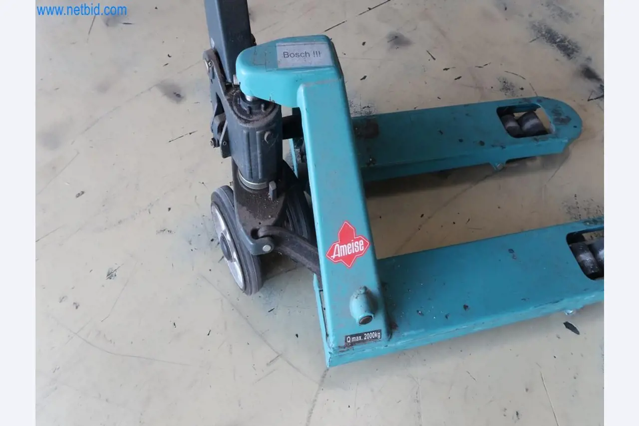 Sistemas de pesaje, llenado y envasado, maquinaria y equipos operativos y de oficina en buen estado.-3