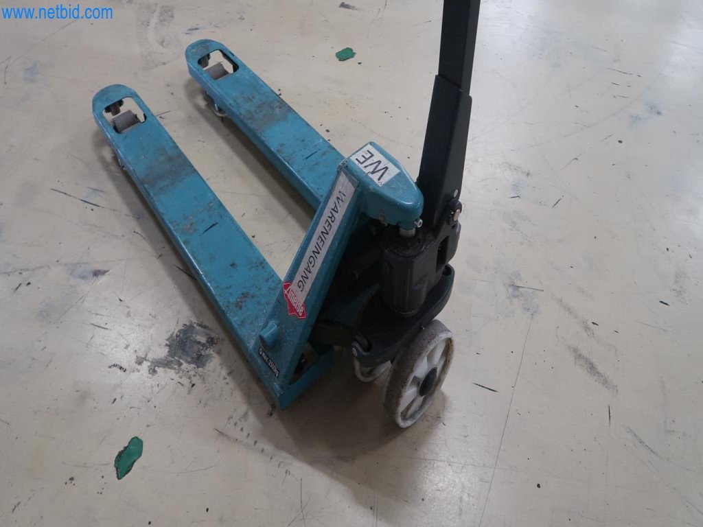 Sistemas de pesaje, llenado y envasado, maquinaria y equipos operativos y de oficina en buen estado.-4