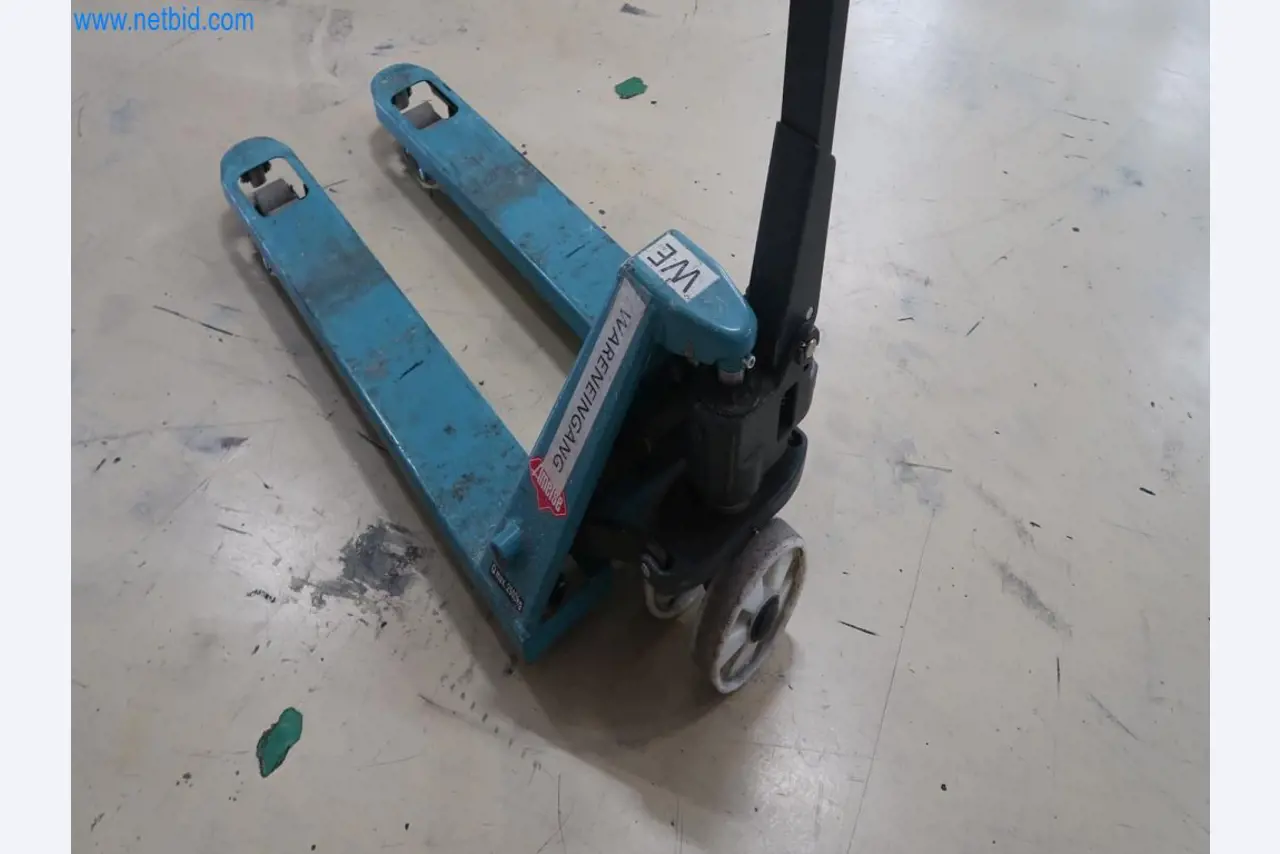 Sistemas de pesaje, llenado y envasado, maquinaria y equipos operativos y de oficina en buen estado.-4