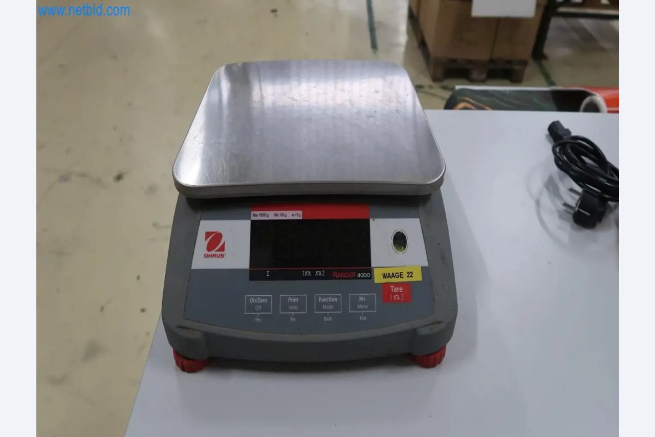 Sistemas de pesaje, llenado y envasado, maquinaria y equipos operativos y de oficina en buen estado.-1