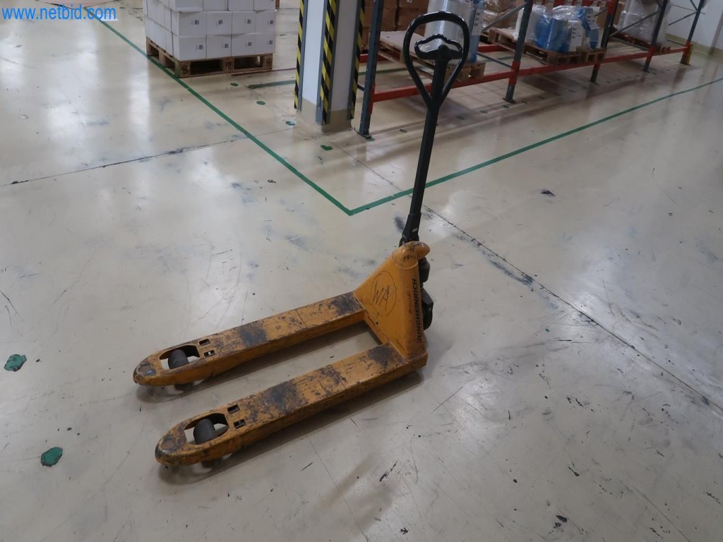 Sistemas de pesaje, llenado y envasado, maquinaria y equipos operativos y de oficina en buen estado.-1