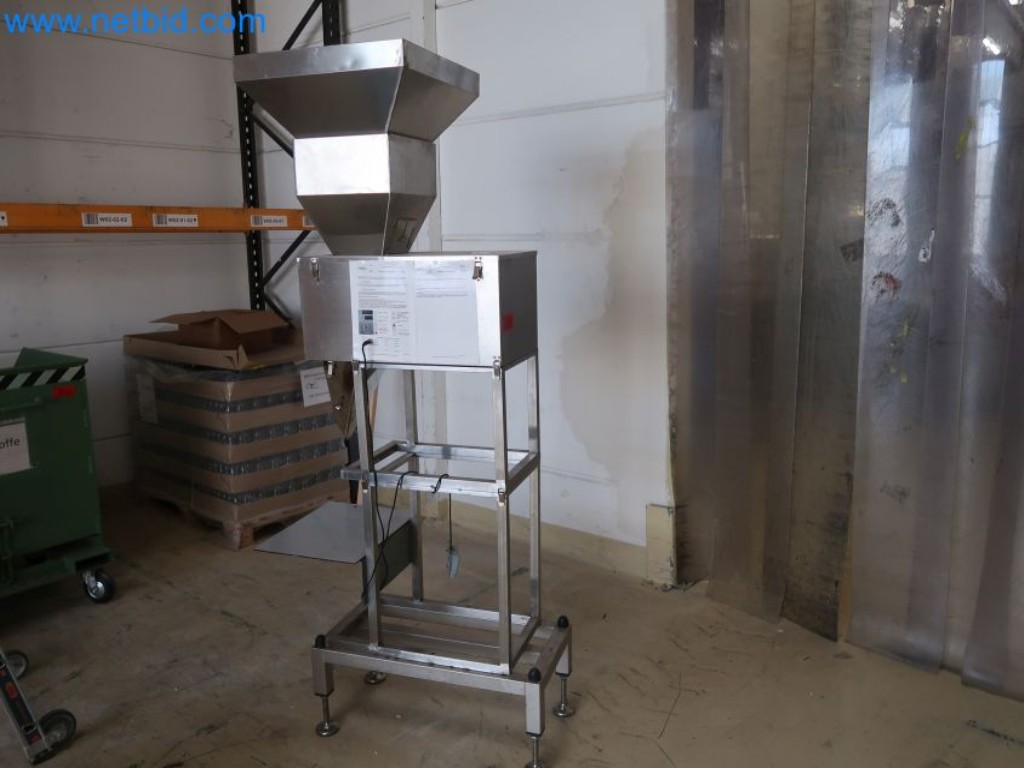 Sistemas de pesagem, enchimento e embalagem, máquinas, equipamento operacional e de escritório em bom estado de conservação-1