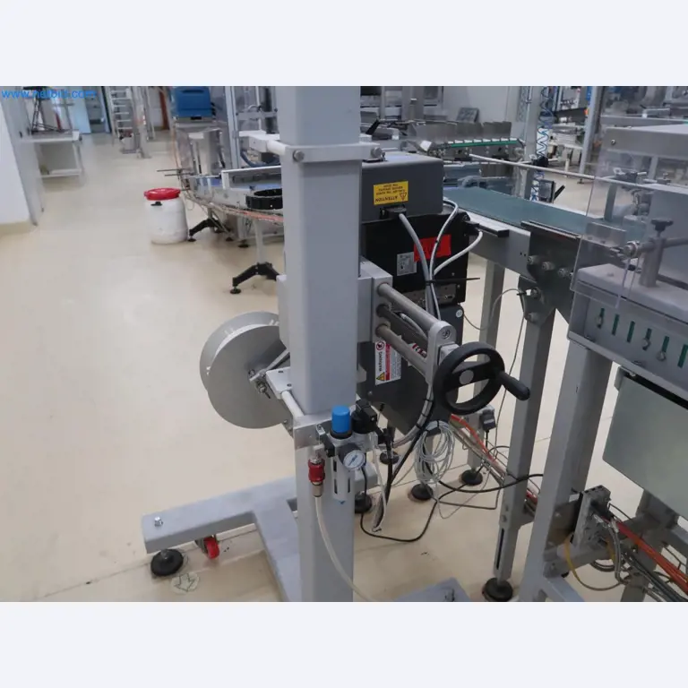 Sistemas de pesaje, llenado y envasado, maquinaria y equipos operativos y de oficina en buen estado.-3