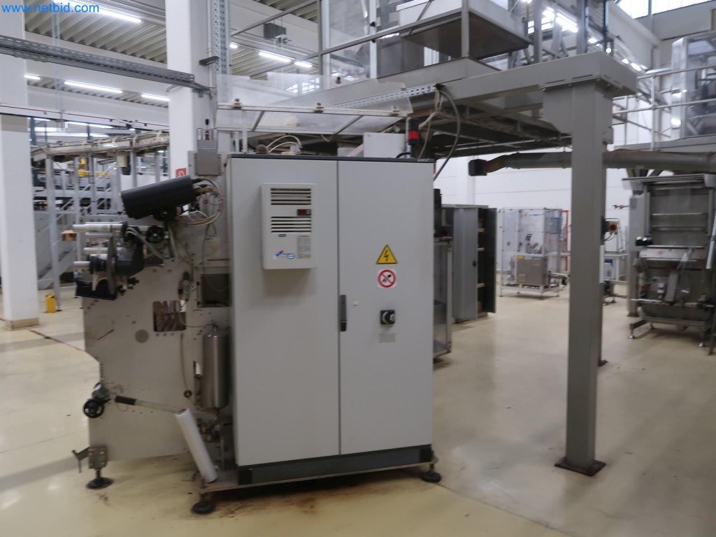 Sistemas de pesagem, enchimento e embalagem, máquinas, equipamento operacional e de escritório em bom estado de conservação-11