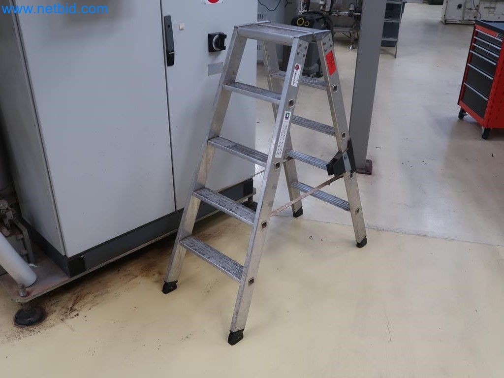 Sistemas de pesaje, llenado y envasado, maquinaria y equipos operativos y de oficina en buen estado.-3