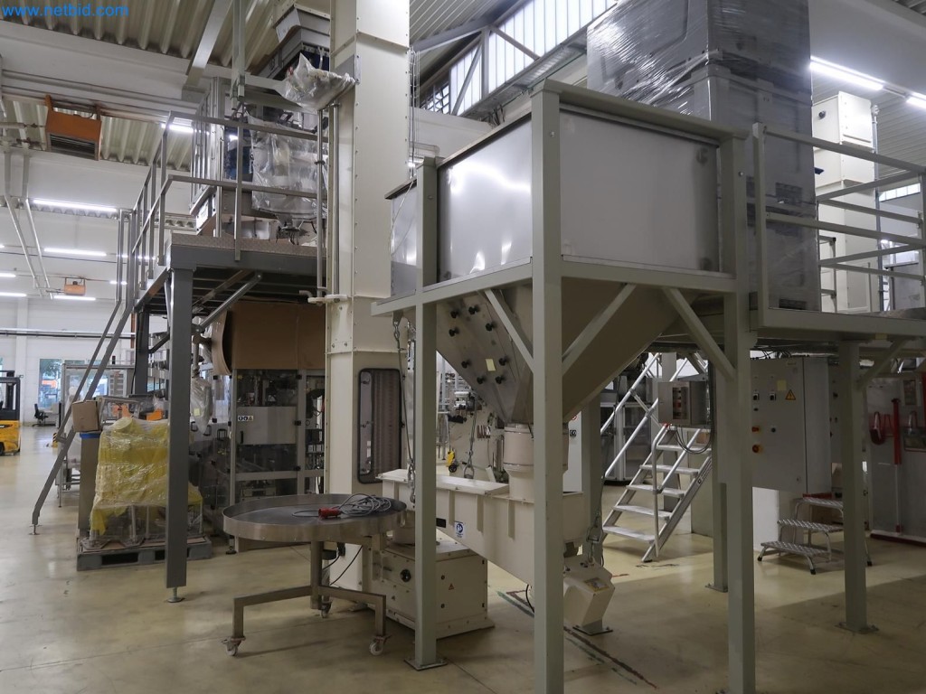 Sistemas de pesagem, enchimento e embalagem, máquinas, equipamento operacional e de escritório em bom estado de conservação-3