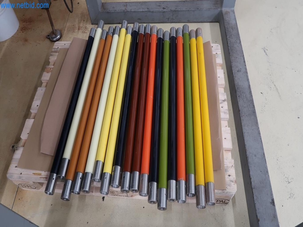 Sistemas de pesagem, enchimento e embalagem, máquinas, equipamento operacional e de escritório em bom estado de conservação-2