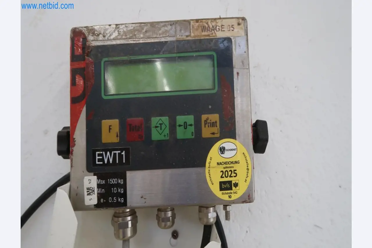 Sistemas de pesaje, llenado y envasado, maquinaria y equipos operativos y de oficina en buen estado.-1