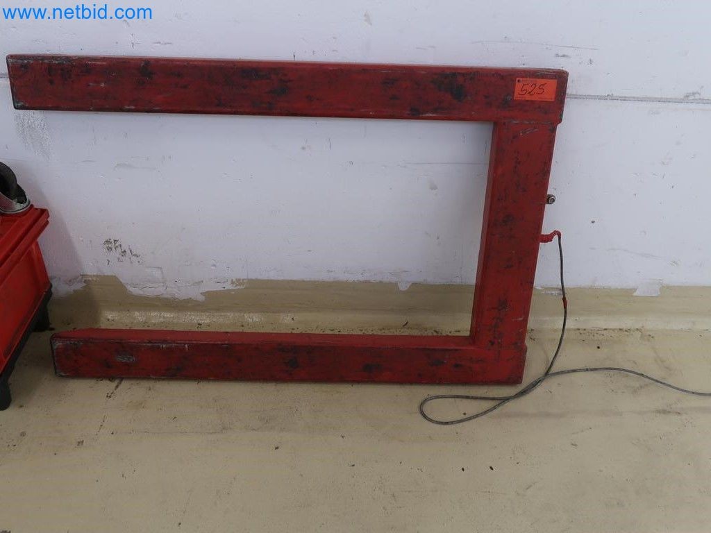 Sistemas de pesaje, llenado y envasado, maquinaria y equipos operativos y de oficina en buen estado.-3