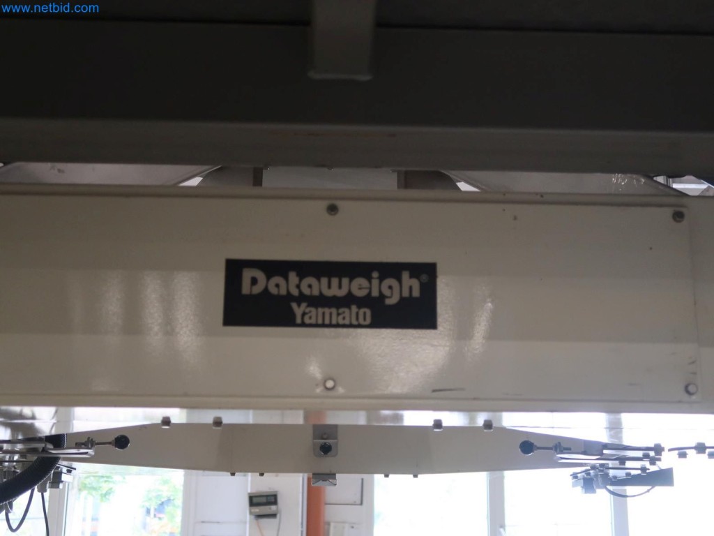 Sistemas de pesagem, enchimento e embalagem, máquinas, equipamento operacional e de escritório em bom estado de conservação-15