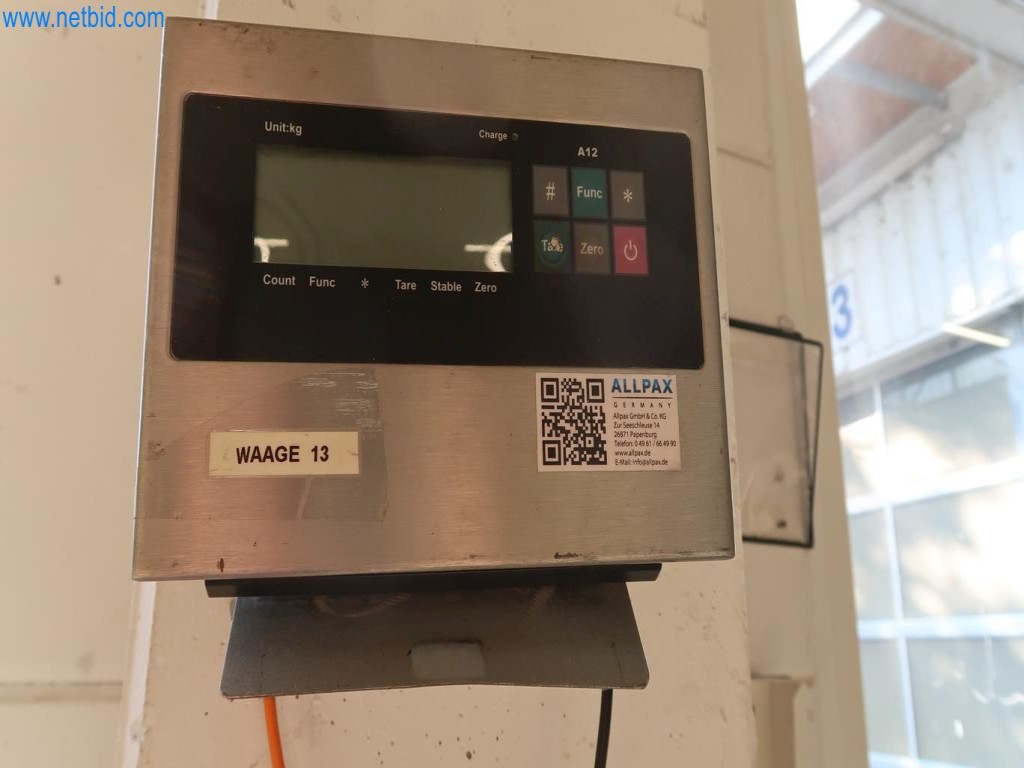 Sistemas de pesaje, llenado y envasado, maquinaria y equipos operativos y de oficina en buen estado.-2