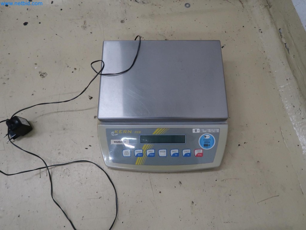 Well-maintained weighing, filling and packaging systems, machinery, operating and office equipment-1