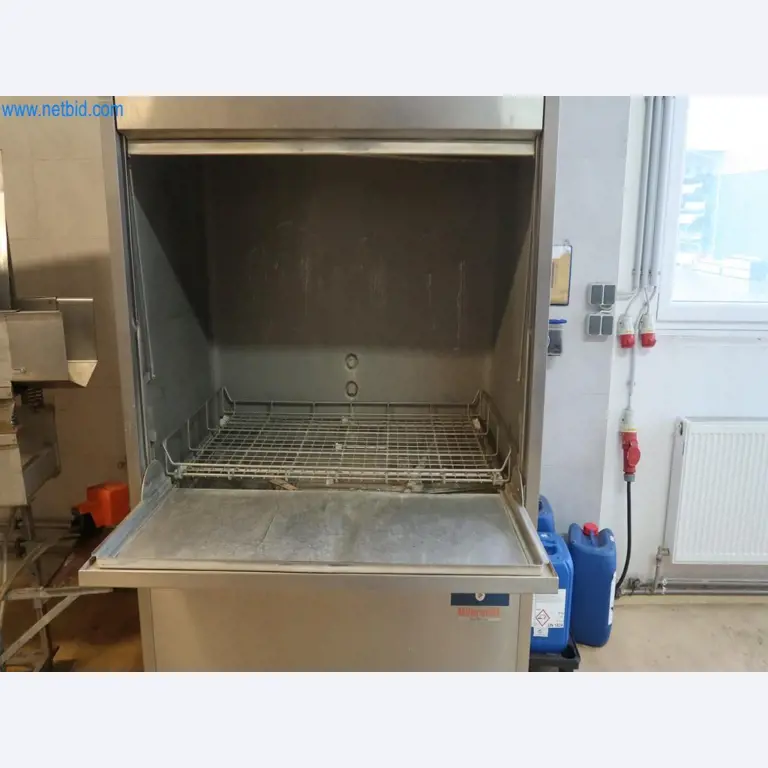 Sistemas de pesagem, enchimento e embalagem, máquinas, equipamento operacional e de escritório em bom estado de conservação-3