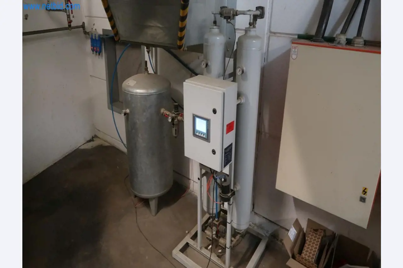 Sistemas de pesagem, enchimento e embalagem, máquinas, equipamento operacional e de escritório em bom estado de conservação-1