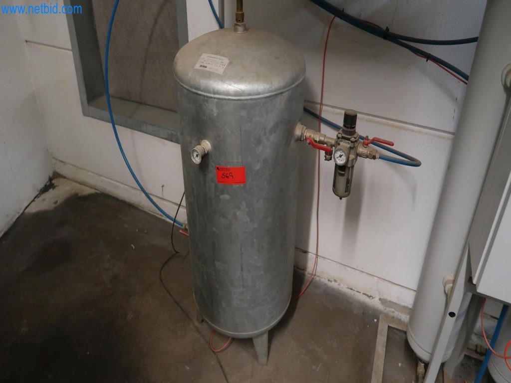 Dobře udržované vážicí, plnicí a balicí systémy, stroje, provozní a kancelářské vybavení.-2