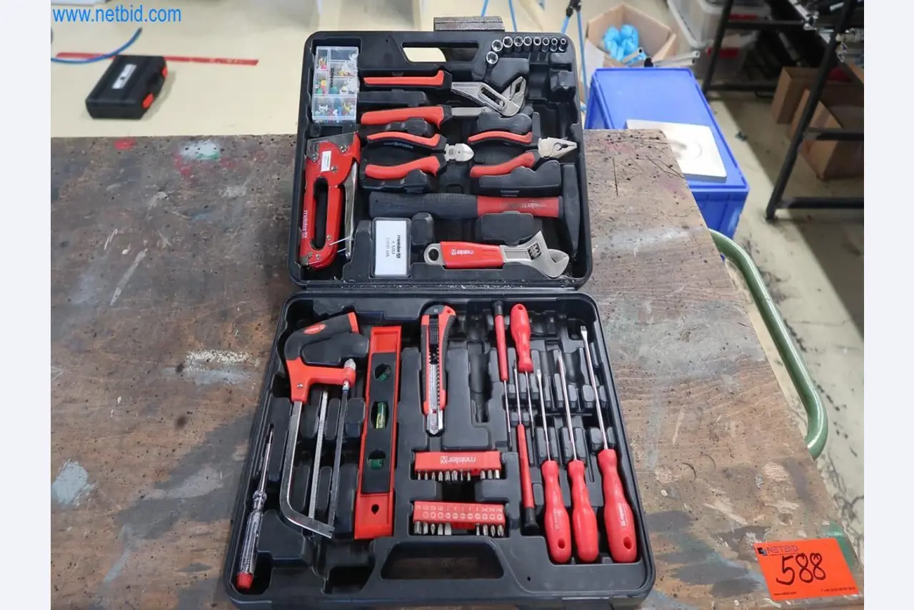 Sistemas de pesaje, llenado y envasado, maquinaria y equipos operativos y de oficina en buen estado.-1