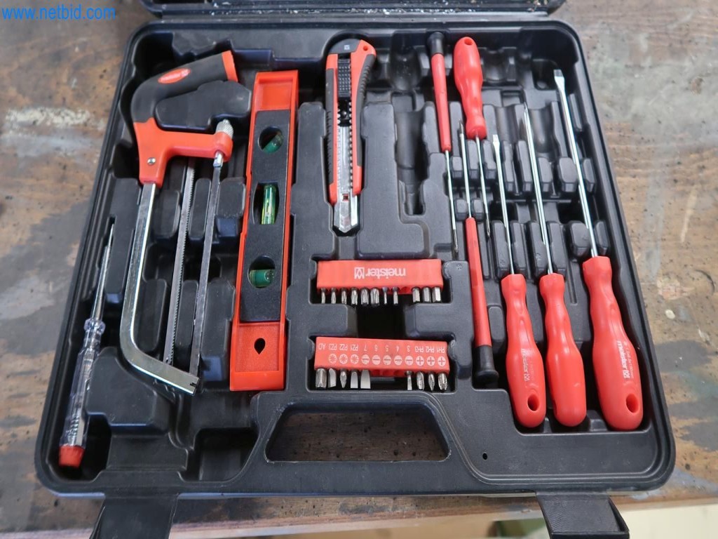 Sistemas de pesaje, llenado y envasado, maquinaria y equipos operativos y de oficina en buen estado.-3