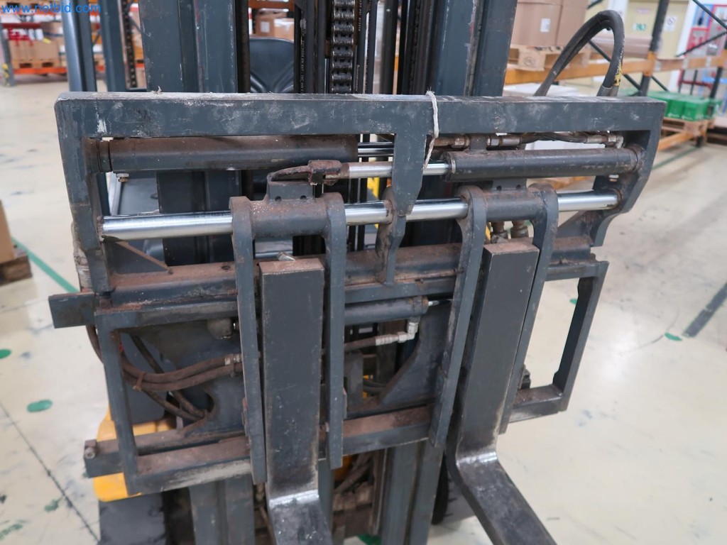 Dobře udržované vážicí, plnicí a balicí systémy, stroje, provozní a kancelářské vybavení.-6