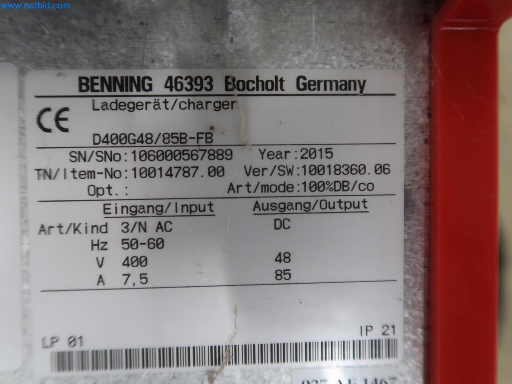 Dobře udržované vážicí, plnicí a balicí systémy, stroje, provozní a kancelářské vybavení.-8