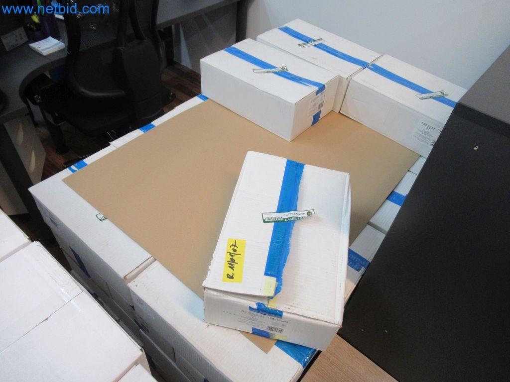 Sistemas de pesagem, enchimento e embalagem, máquinas, equipamento operacional e de escritório em bom estado de conservação-19