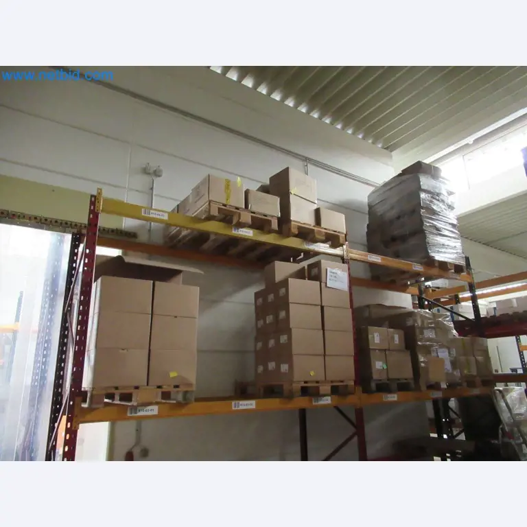 Sistemas de pesagem, enchimento e embalagem, máquinas, equipamento operacional e de escritório em bom estado de conservação-54