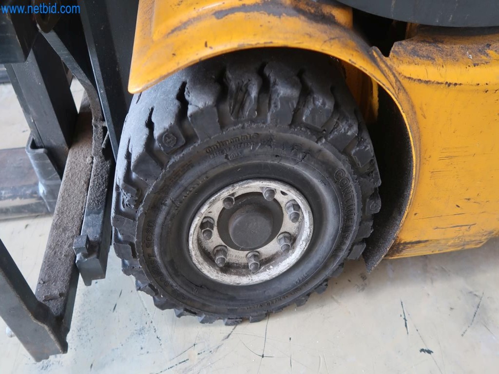 Sistemas de pesaje, llenado y envasado, maquinaria y equipos operativos y de oficina en buen estado.-3