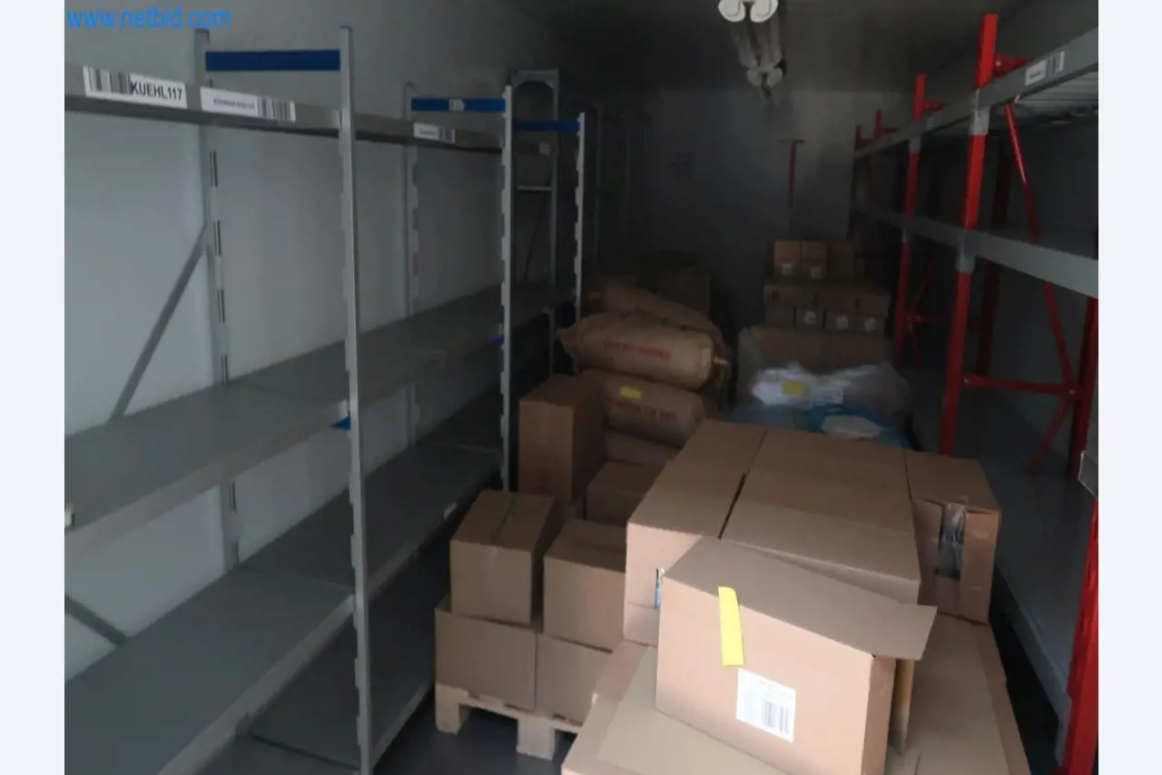 Dobrze utrzymane systemy ważenia, napełniania i pakowania, maszyny, sprzęt operacyjny i biurowy.-3