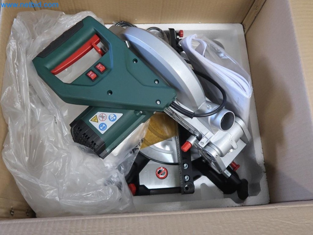 Sistemas de pesagem, enchimento e embalagem, máquinas, equipamento operacional e de escritório em bom estado de conservação-14