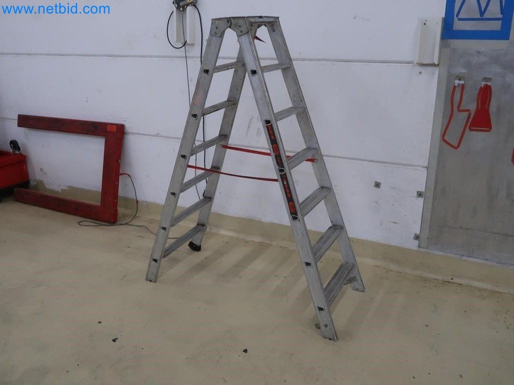 Sistemas de pesagem, enchimento e embalagem, máquinas, equipamento operacional e de escritório em bom estado de conservação-19