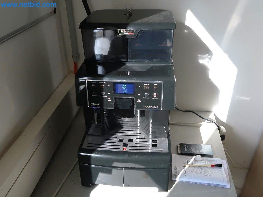 Sistemas de pesagem, enchimento e embalagem, máquinas, equipamento operacional e de escritório em bom estado de conservação-2