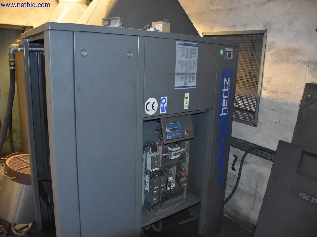 Použité stroje v oblasti broušení a tryskání-1