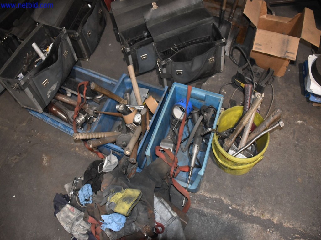 Gebrauchte Maschinen im Bereich Schleif- und Strahltechnik -3