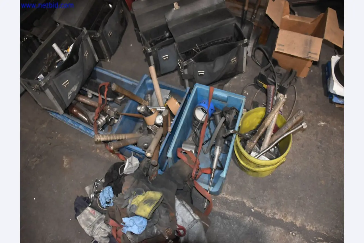 Gebrauchte Maschinen im Bereich Schleif- und Strahltechnik -3