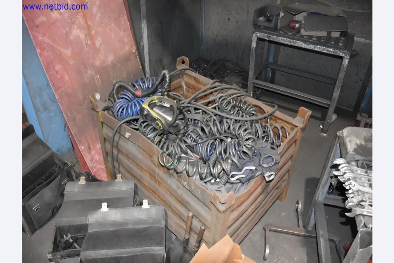 Gebrauchte Maschinen im Bereich Schleif- und Strahltechnik -7