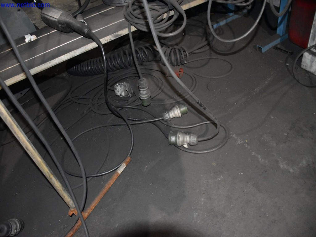 Used machines in the field of grinding and blasting technology-10