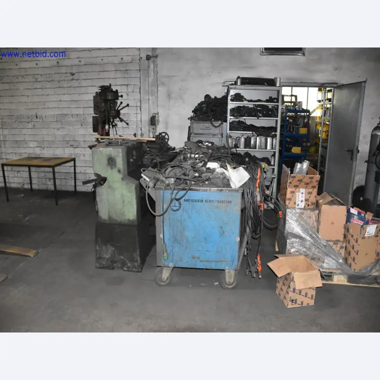 Used machines in the field of grinding and blasting technology-1