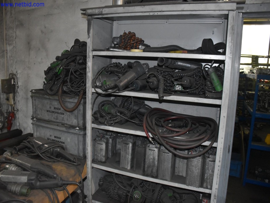 Used machines in the field of grinding and blasting technology-7