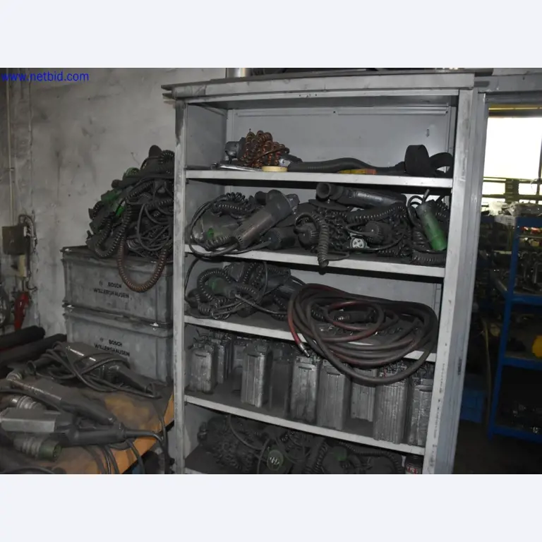 Used machines in the field of grinding and blasting technology-7