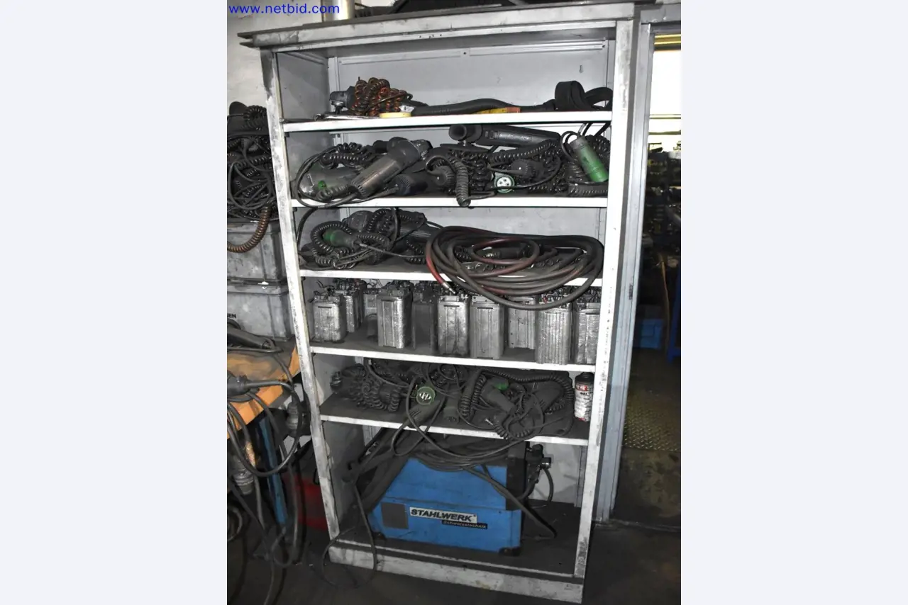 Used machines in the field of grinding and blasting technology-8