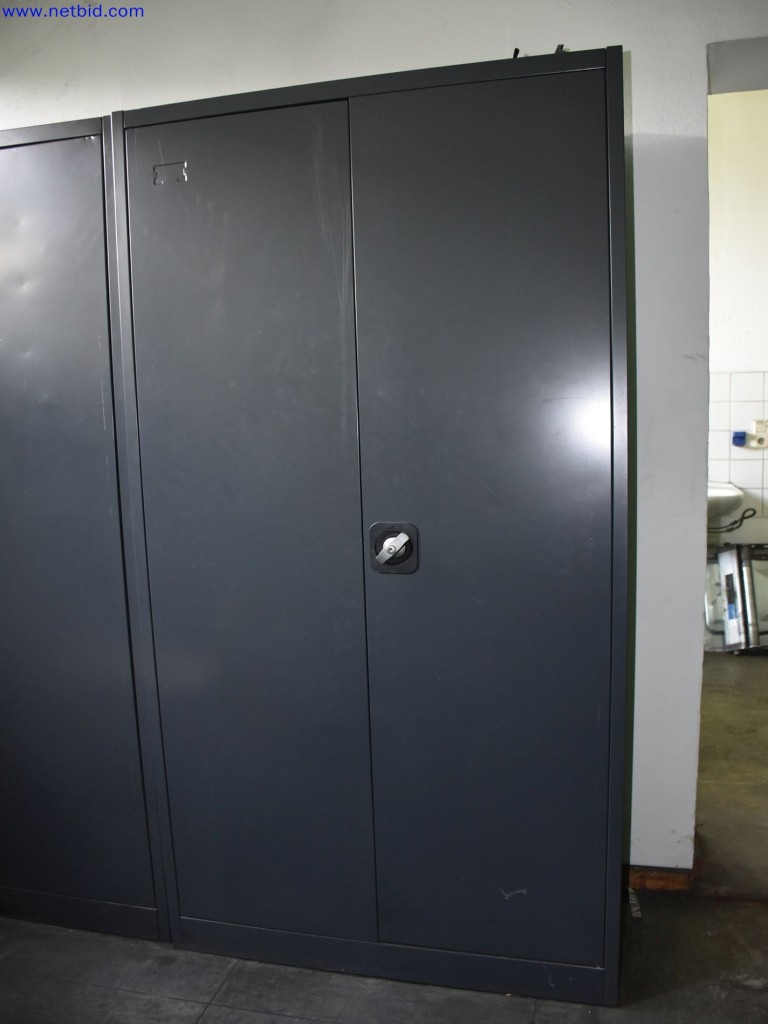 Použité stroje v oblasti broušení a tryskání-1