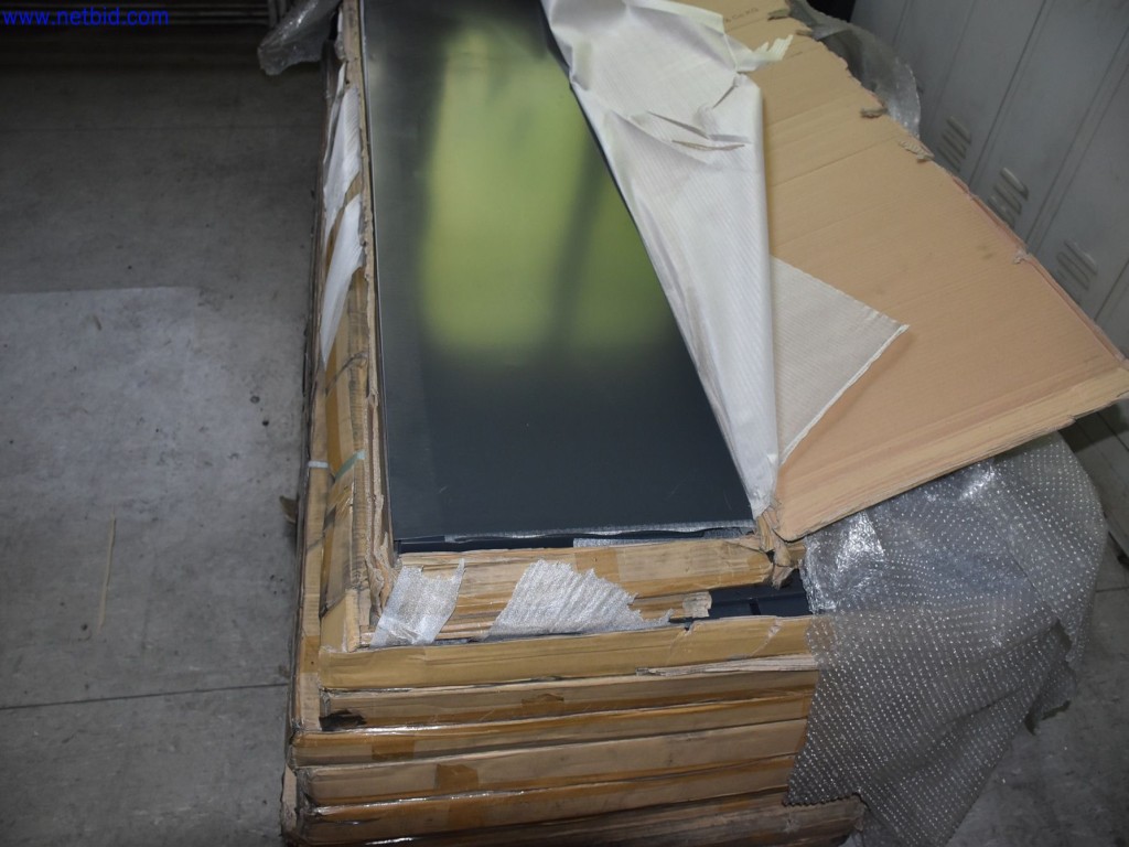 Použité stroje v oblasti broušení a tryskání-4