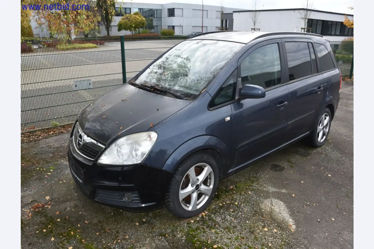 Použité stroje v oblasti broušení a tryskání-2