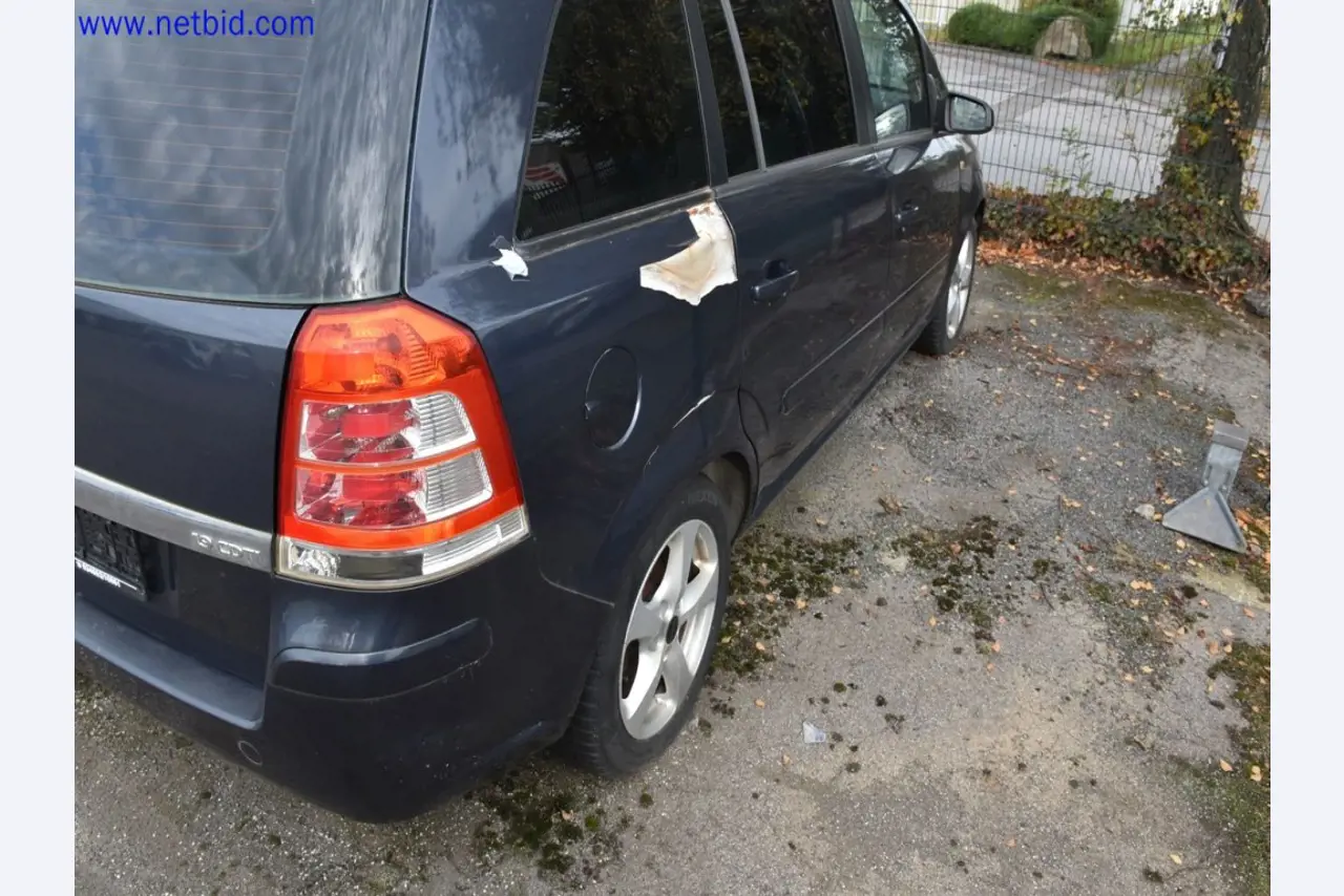 Použité stroje v oblasti broušení a tryskání-4