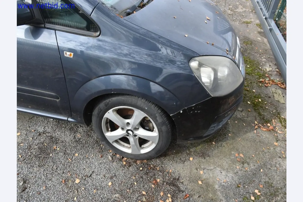 Použité stroje v oblasti broušení a tryskání-7