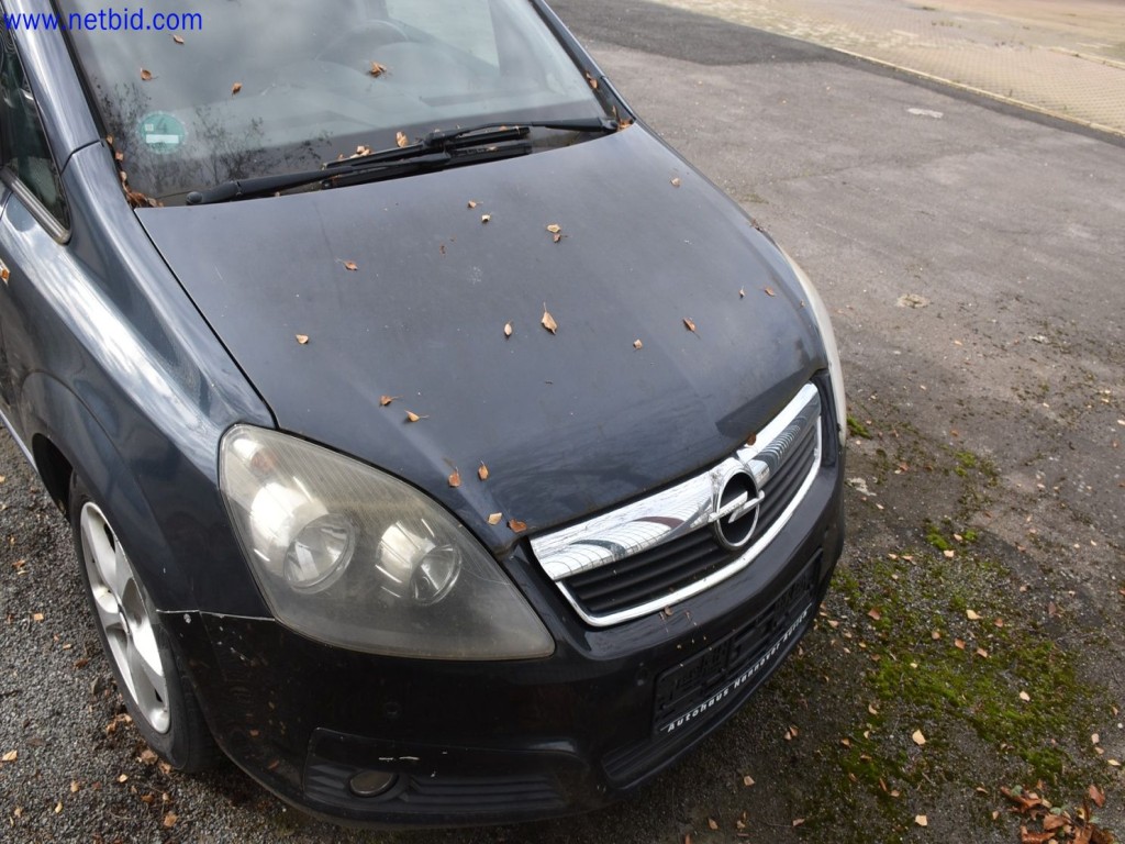 Použité stroje v oblasti broušení a tryskání-9